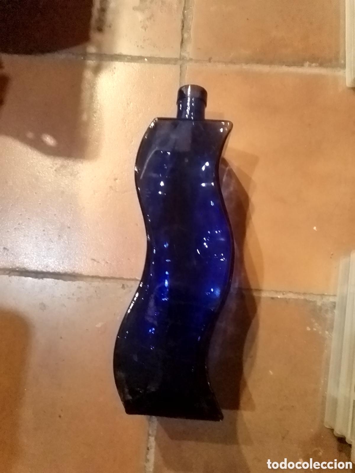 Vintage: Botella de cristal azul - Foto 2