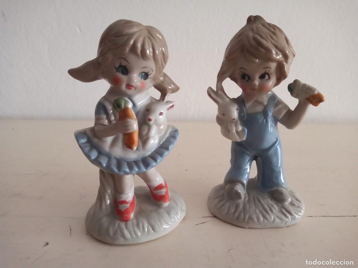 Vintage: PAREJA FIGURAS CERAMICA VINTAGE NI&Ntilde;O NI&Ntilde;A CONEJOS ZANAHORIAS TAIWAN
