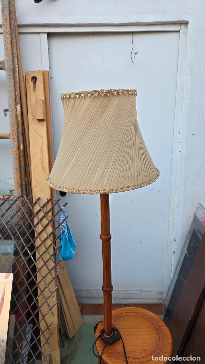 Vintage: lampara de pie de madera - Foto 2