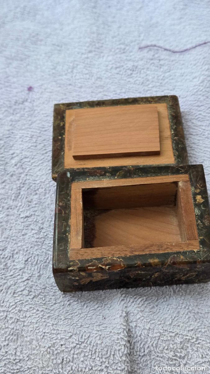 Vintage: caja de madera antigua - Foto 2