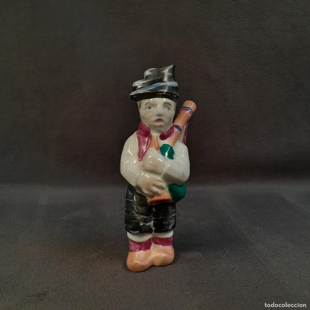 Vintage: FIGURA GAITEIRO. CER&Aacute;MICA ESMALTADA. SIGLO XX