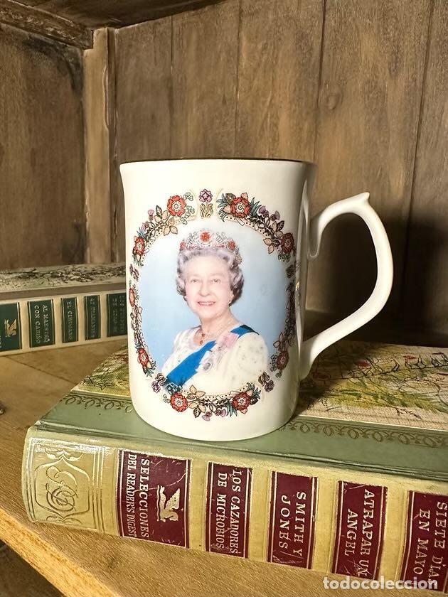 Vintage: Taza vintage Golden Jubilee &ndash; Queen Elizabeth II, 1952-2002