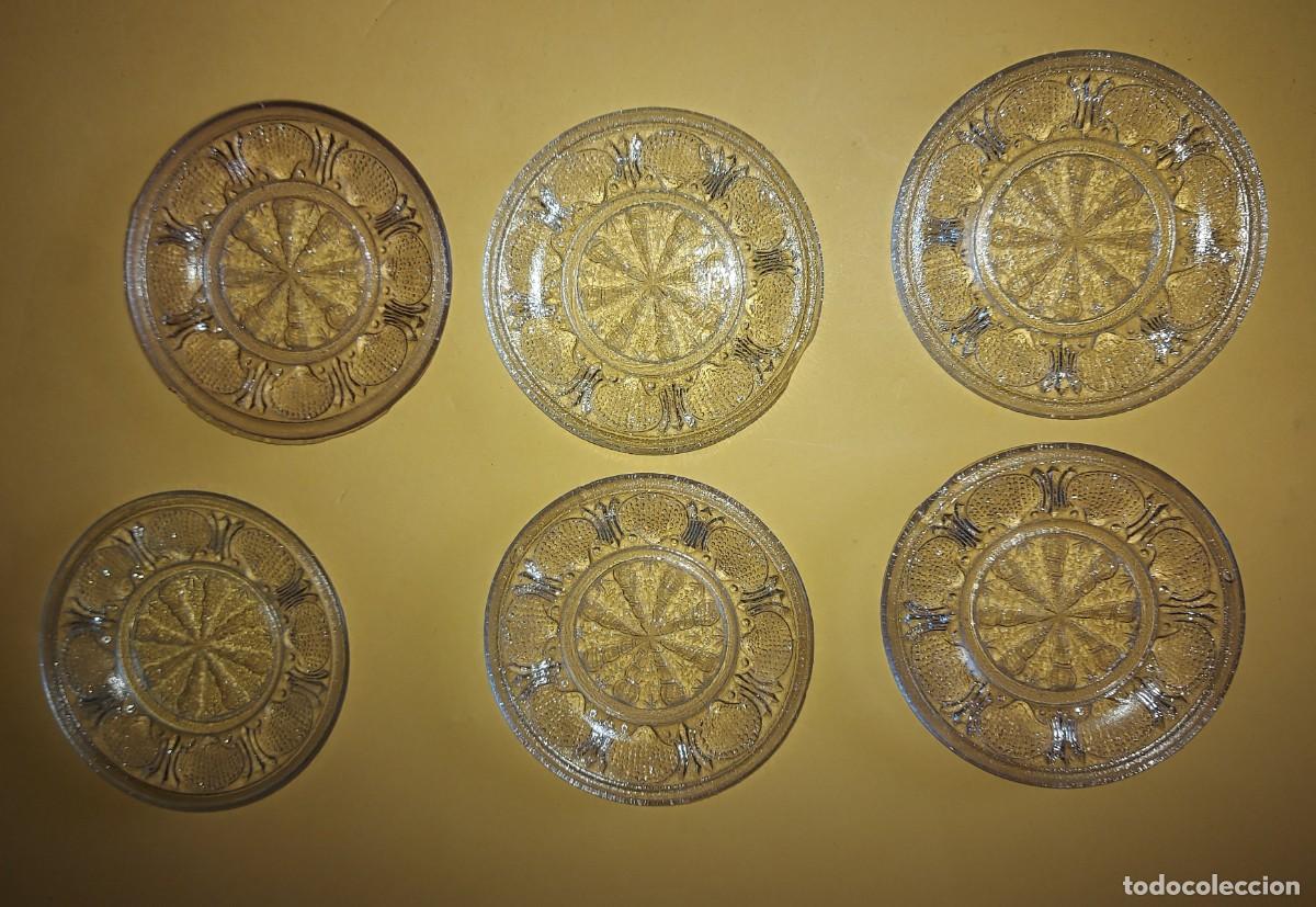 Vintage: JUEGO DE PLATOS DE CRISTAL ANTIGUOS , CRISTAL PRENSADO O LABRADO