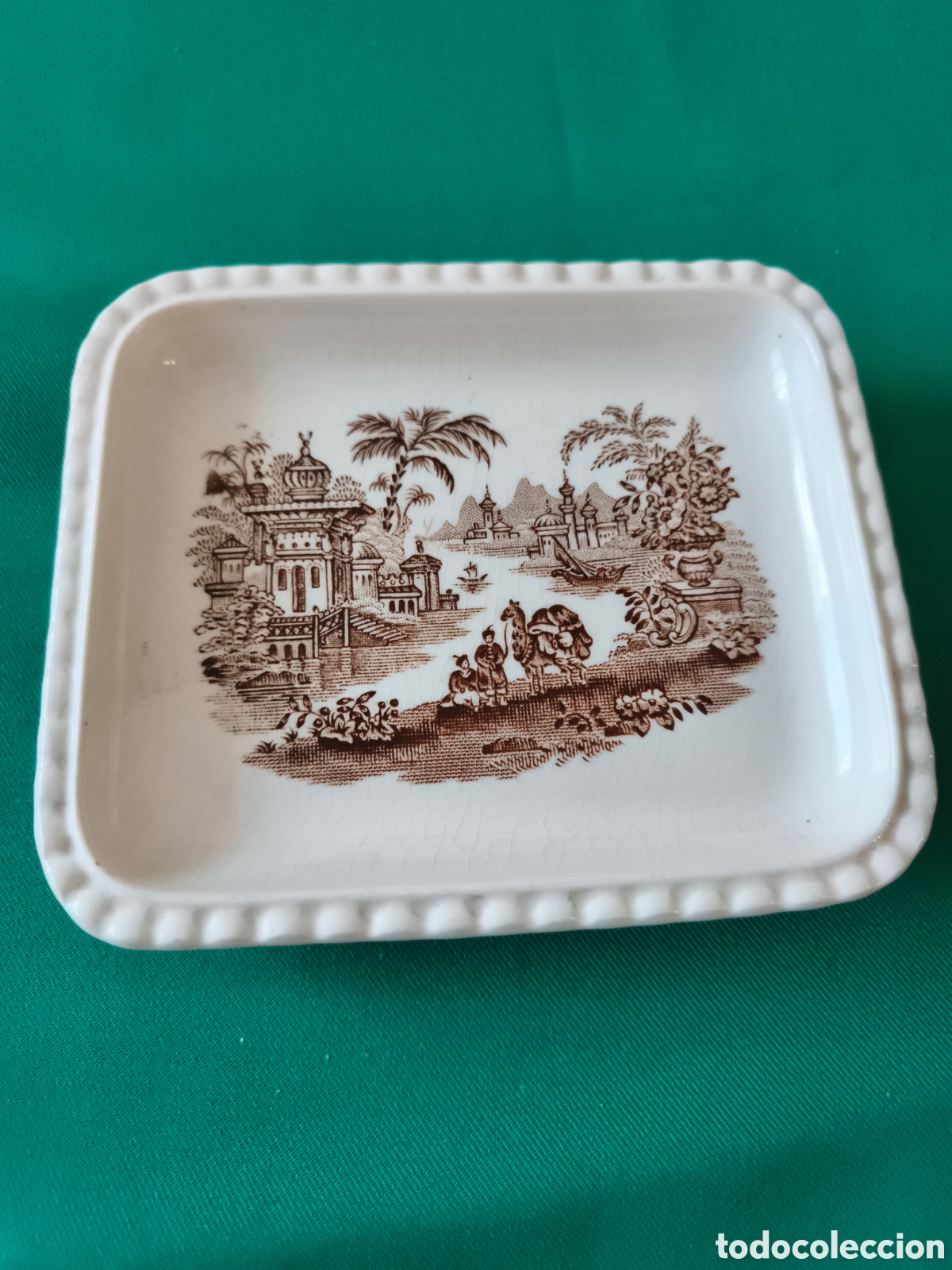 Vintage: Bandeja vaciabolsillos loza La Cartuja de Sevilla - Pickman S.A. | Serie Vistas Orientales Marr&oacute;n (V