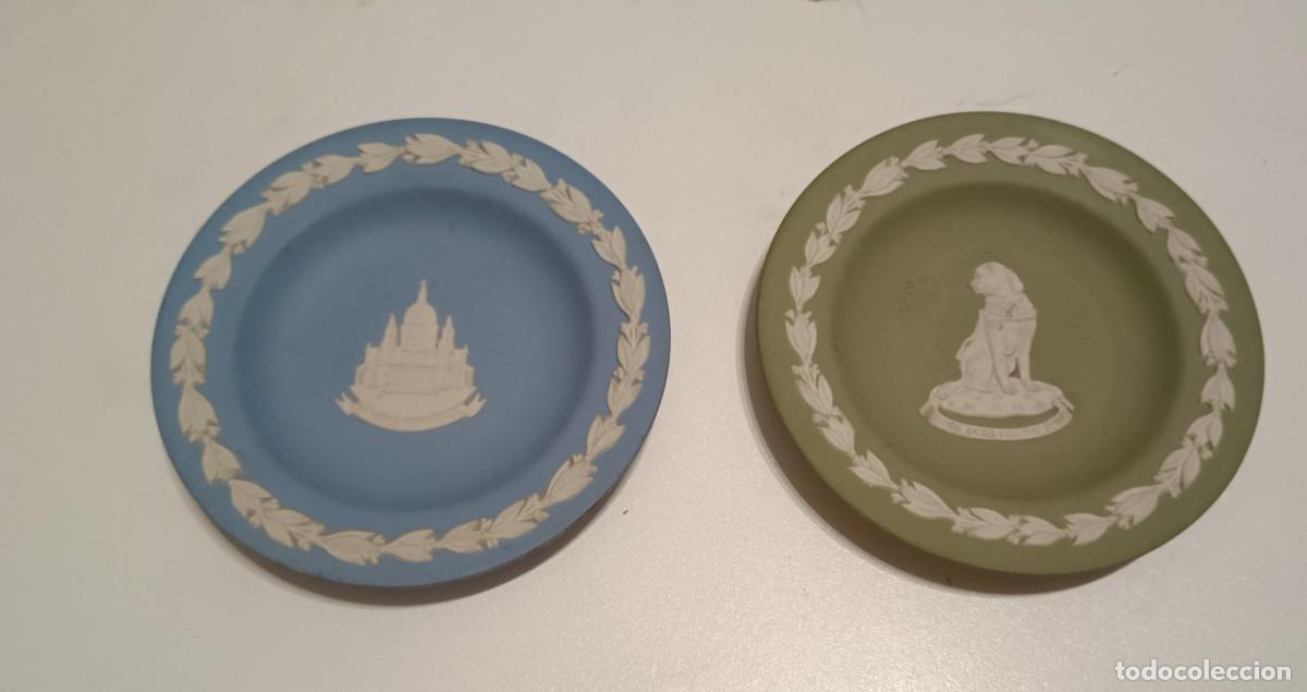 Vintage: BONITO JUEGO DE 2 PLATOS DECORATIVOS DE CER&Aacute;MICA VERDE Y AZUL DE WEDGWOOD JASPERWARE, VINTAGE