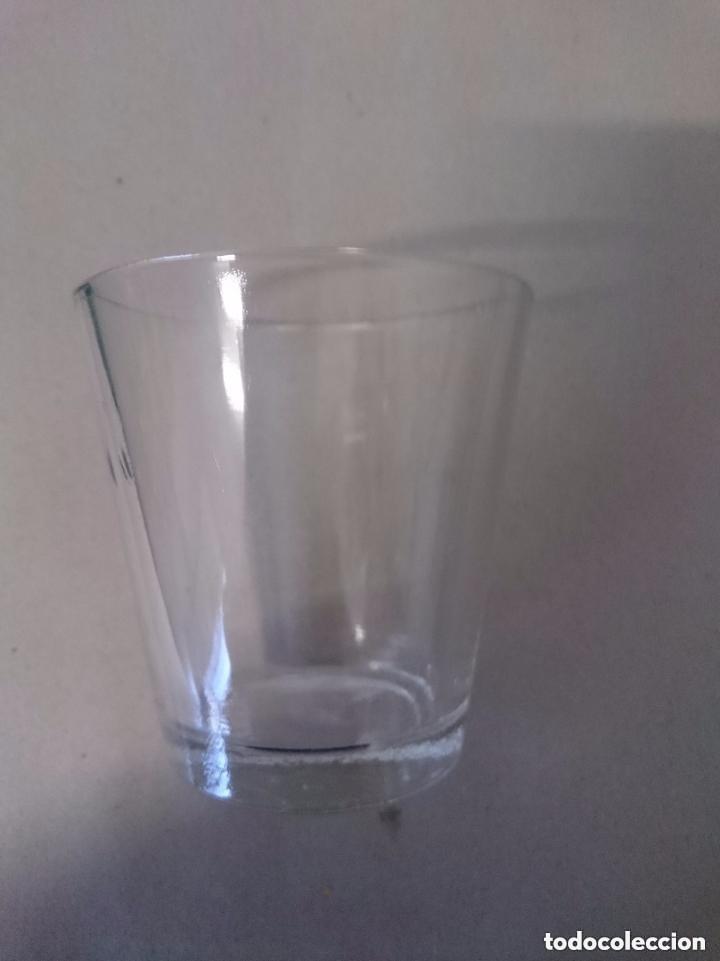 Vintage: vaso estrecho de base estrecha tipo 2-vidrio transparente-a&ntilde;os 70-Pieza vintage de cristaler&iacute;a