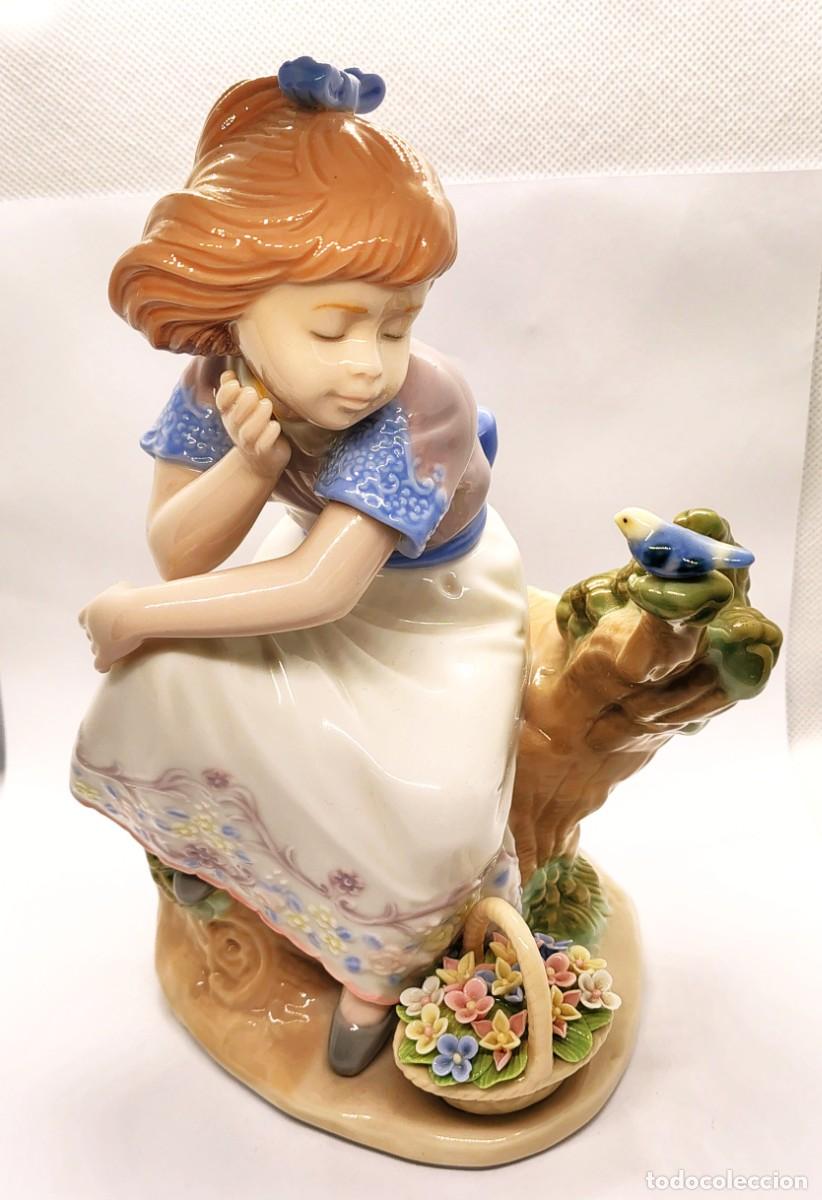 Vintage: NADAL - FIGURA DE PORCELANA - CATALOGO N&ordm;132540 - EL TRINAR DE UN PAJARO - ALTO 21 cm - 474/5000