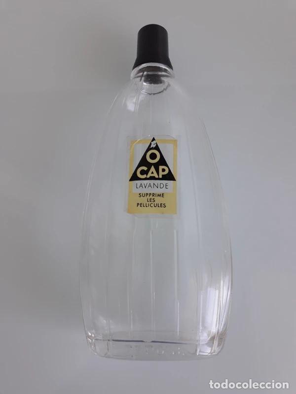 Vintage: ANTIGUO FRASCO DE COLONIA DE CRISTAL - CON TAP&Oacute;N DE BAQUELITA NEGRO - MARCA O CAP