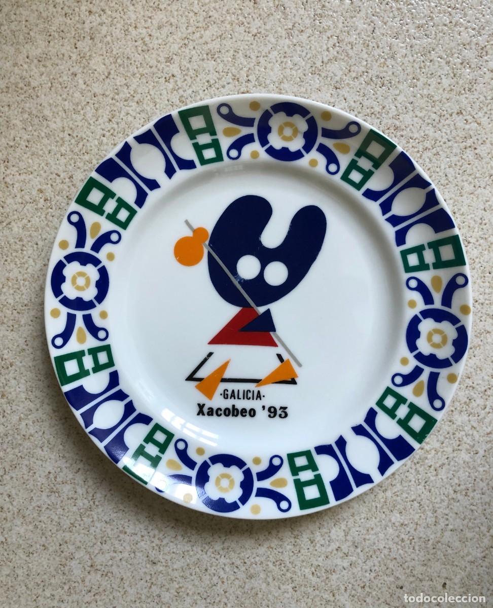 Vintage: Plato conmemorativo del Xacobeo 93 (Galicia) de Porcelanas Elyca