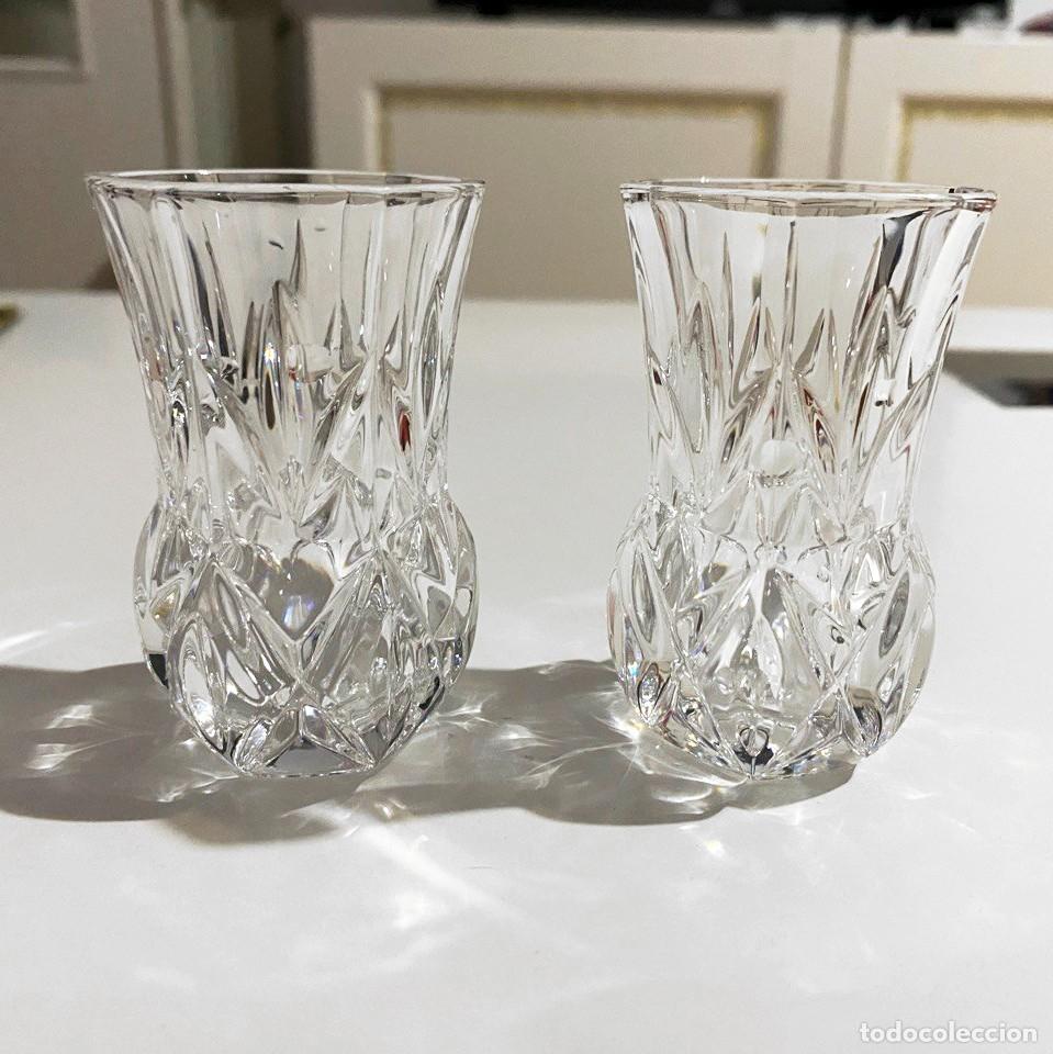 Vintage: Lote de 2 Mini Jarrones / Porta-palillos en Cristal Tallado