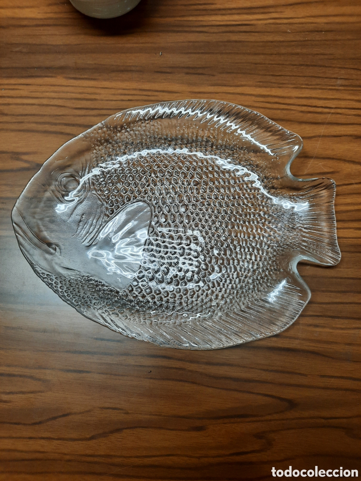 Vintage: Plato vintage con forma de pescado de Arcoroc, France