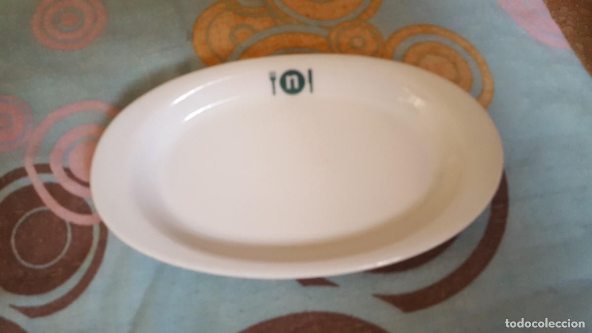 Vintage: Peque&ntilde;a fuente/plato/bandeja ovalada de porcelana del desaparecido restaurante Gofy Nostrus.