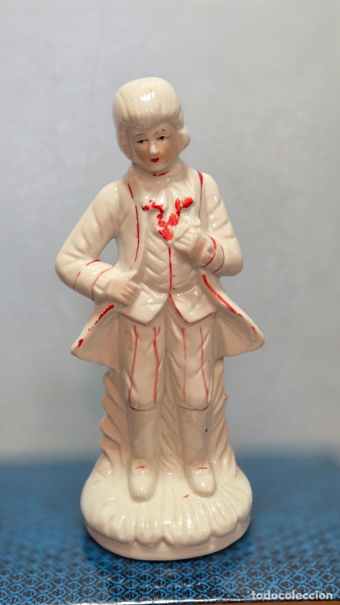 Vintage: figuras de porcelana biscuit - Foto 1