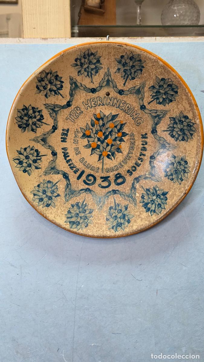 Vintage: plato decorativo laton