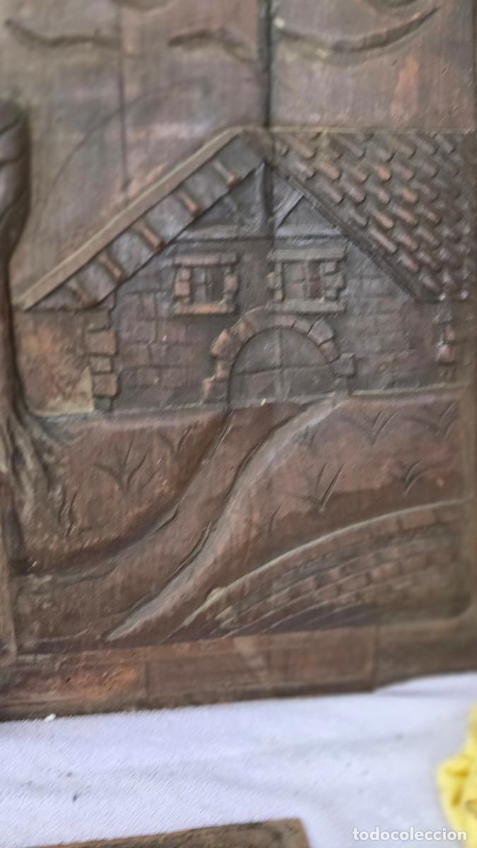 Vintage: tabla con casas talladas - Foto 3