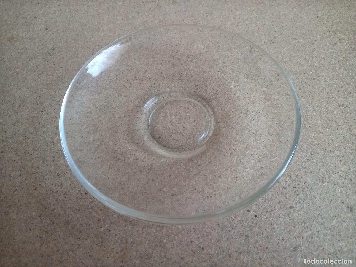 Vintage: Plato peque&ntilde;o de cristal, transparente, marca Duralex