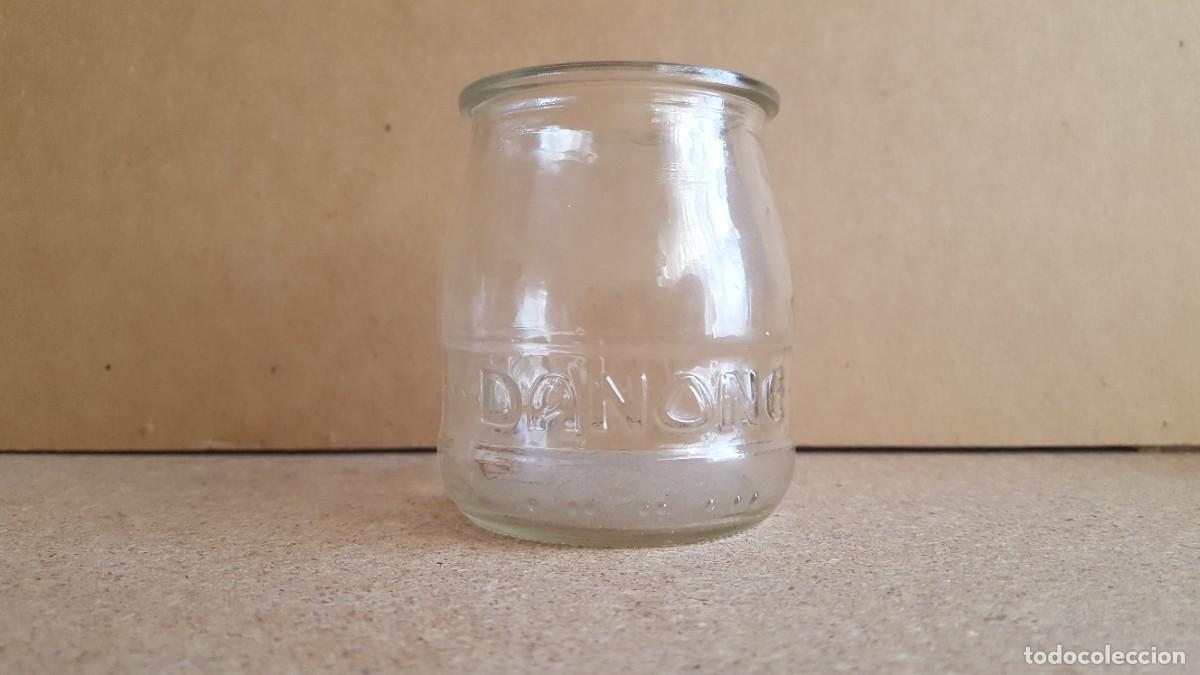 Vintage: Vaso/envase/bote de cristal yogur Danone.