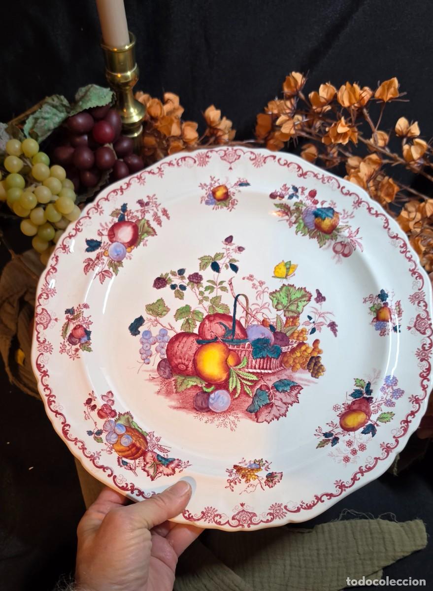 Vintage: Gran Plato de Presentaci&oacute;n Vintage (33 cm) Fuente Redonda Llana Loza Inglesa &rdquo;Fruit Basket&rdquo; con Mari
