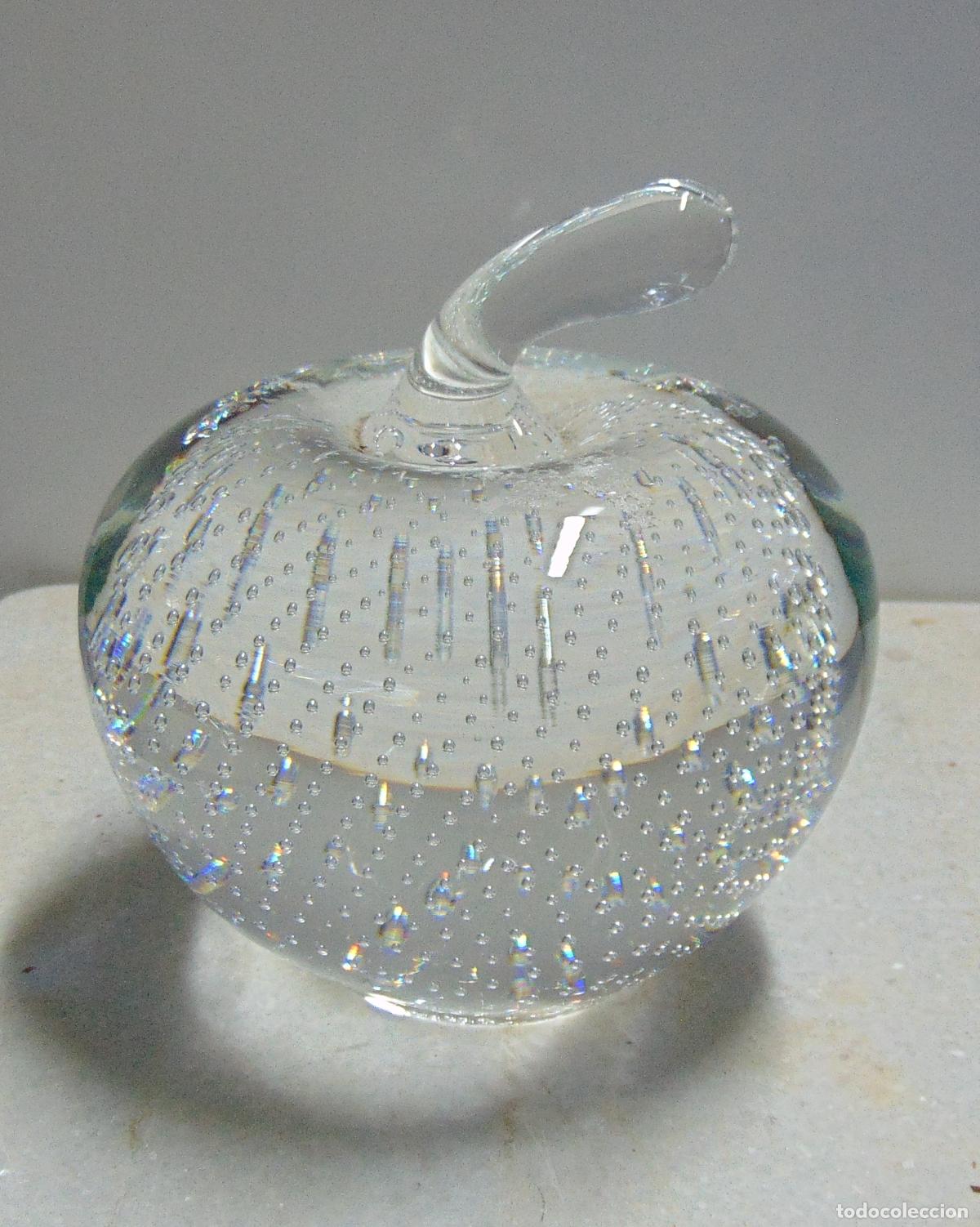 Vintage: PISAPAPELES VINTAGE EN FORMA DE MANZANA NORMON CON PEQUE&Ntilde;AS GOTAS POR DENTRO