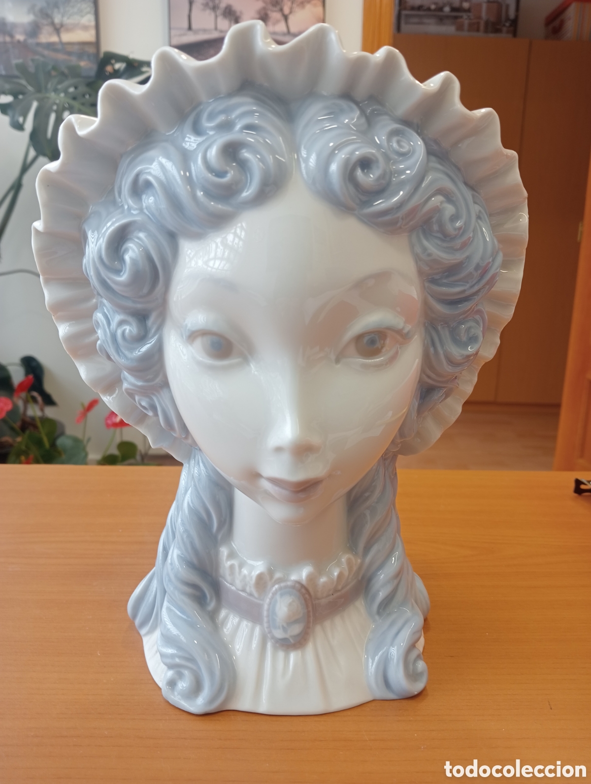 Vintage: Cabeza Damita con cofia de Lladro