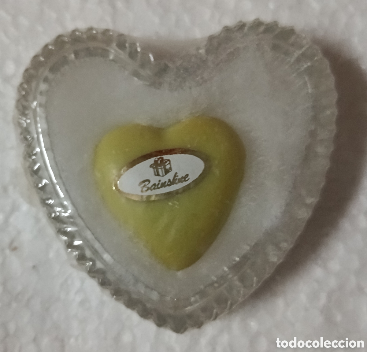 Vintage: Recipiente de cristal en forma de coraz&oacute;n, con jaboncillo a juego, Bainsline precintado