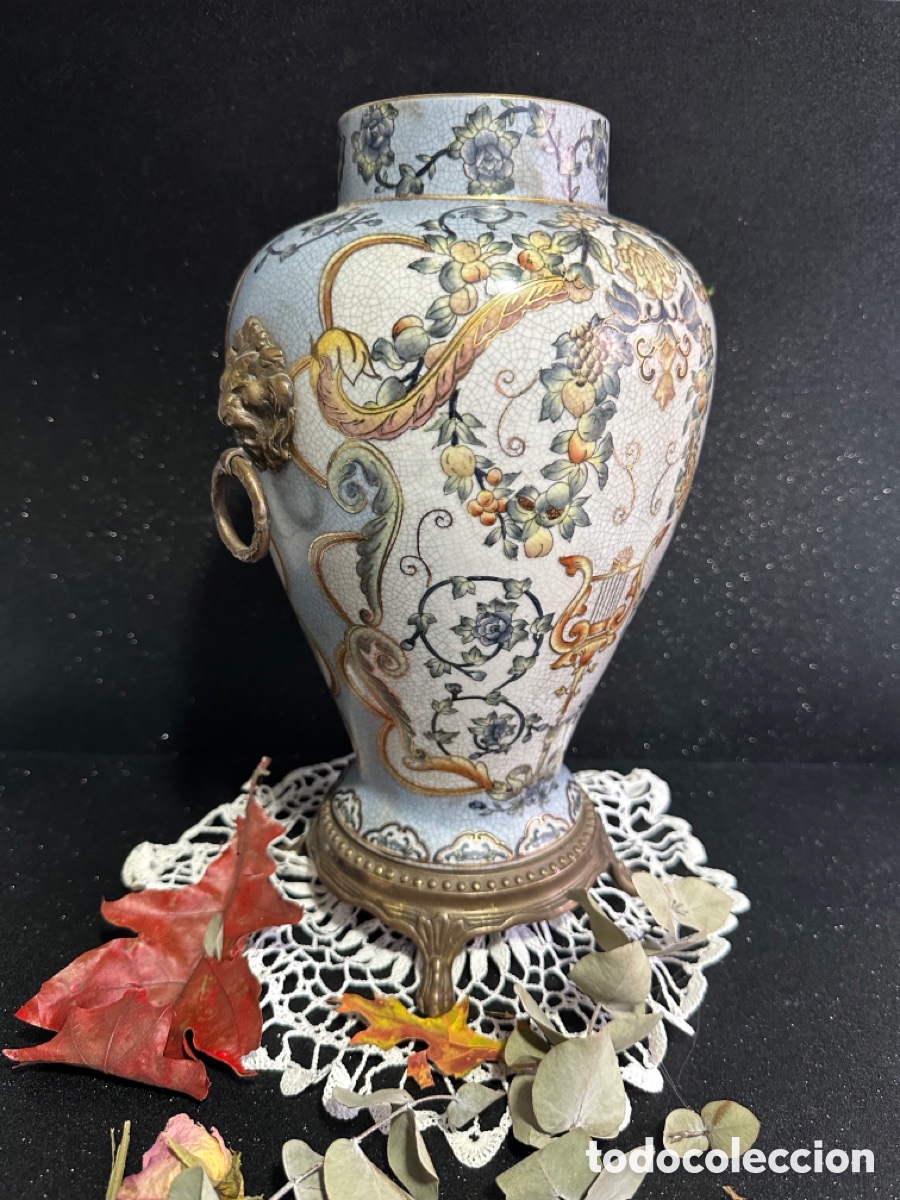 Vintage: Jarr&oacute;n vintage de Porcelana Craquelada y Bronce &rdquo;Dominic&rdquo;