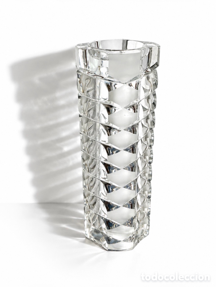 Vintage: GEOMETRIC CRYSTAL GLASS VASE BY LUMINARC, FRANCE 1970'S