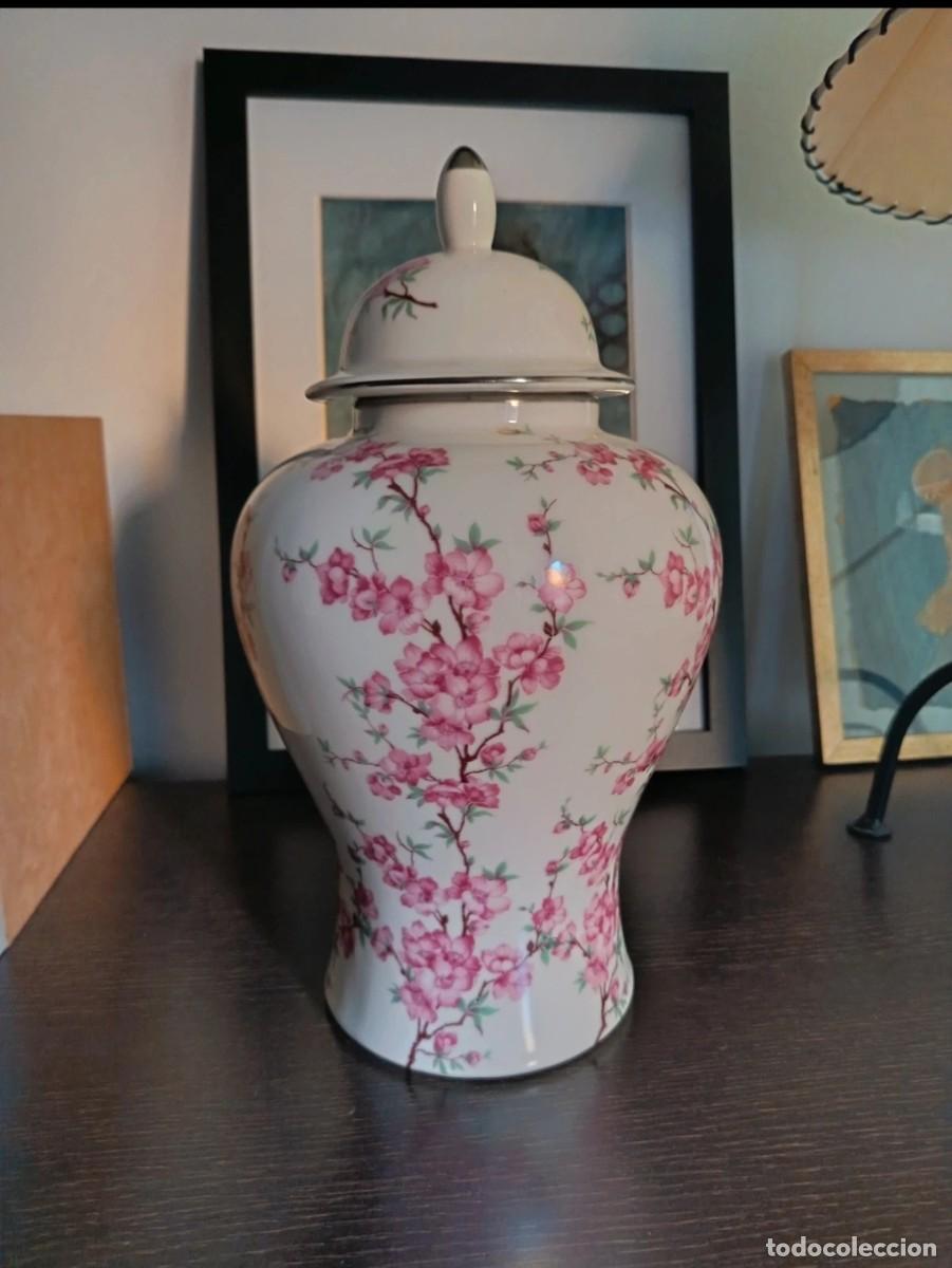 Vintage: Jarr&oacute;n de porcelana marca EME.