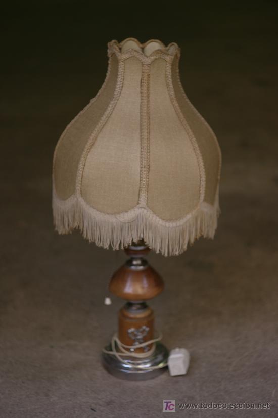 Vintage: Lampara de sobremesa, madera y metal - Foto 1