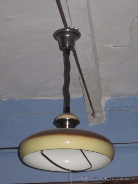 Vintage: Lampara sube baja en tonos marrones. - Foto 1