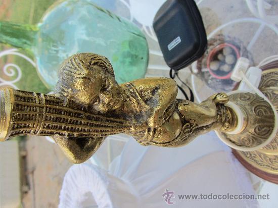 Vintage: ANTIGUA LAMPARA DE MESA EN BRONCE, 55 CMS (CON TULIPA) - Foto 3