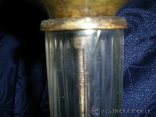 Vintage: PAREJA CANDELEROS HIERRO Y CRISTAL - Foto 2