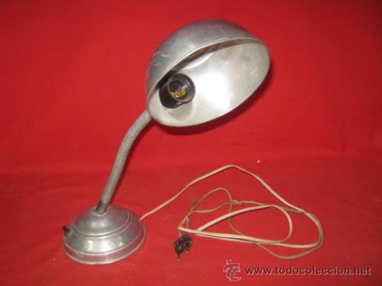 Vintage: Flexo de peque&ntilde;o tama&ntilde;o con mucho encanto. - Foto 1