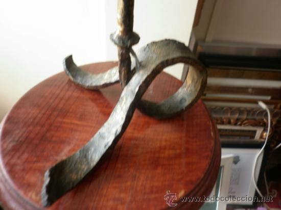 Vintage: L&Aacute;MPARA DE MESA DE FORJA DE LOS A&Ntilde;OS 60 - Foto 2