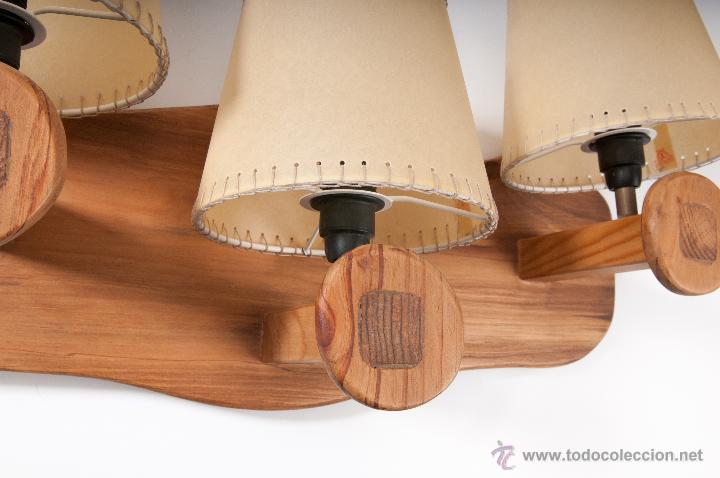 Vintage: APLIQUE TRIPLE DE MADERA CON PANTALLAS - Foto 3
