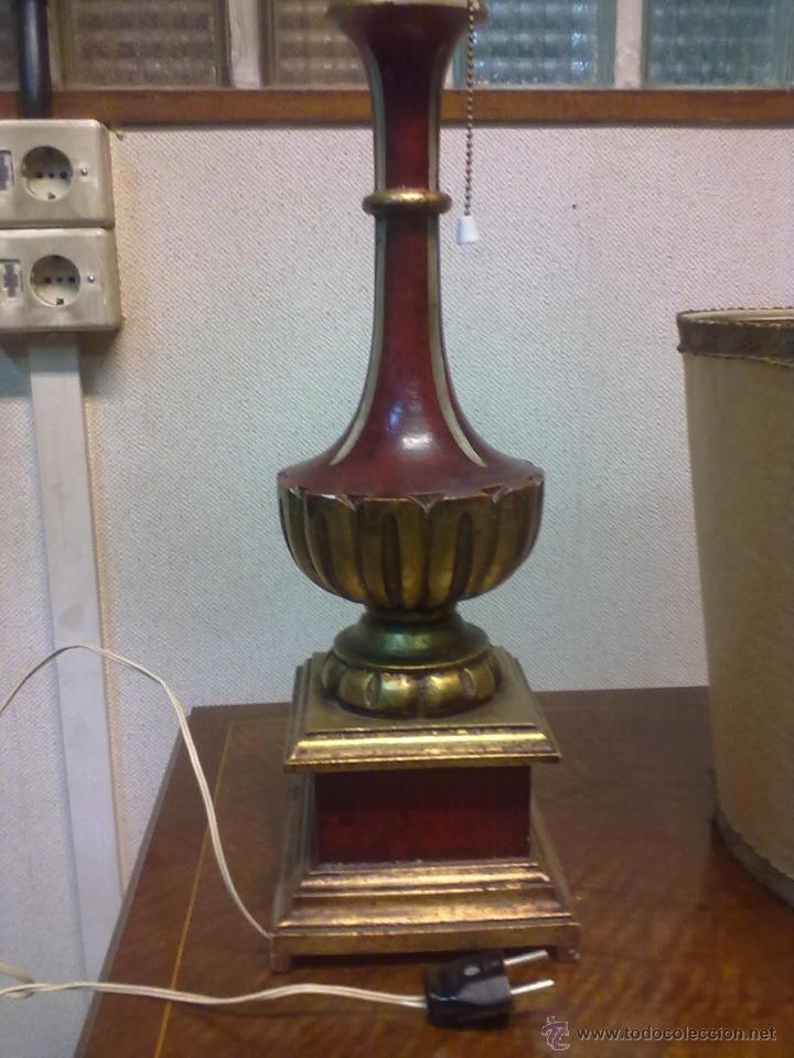 Vintage: LAMPARA SOBREMESA MADERA DORADA Y POLICROMADA - Foto 3