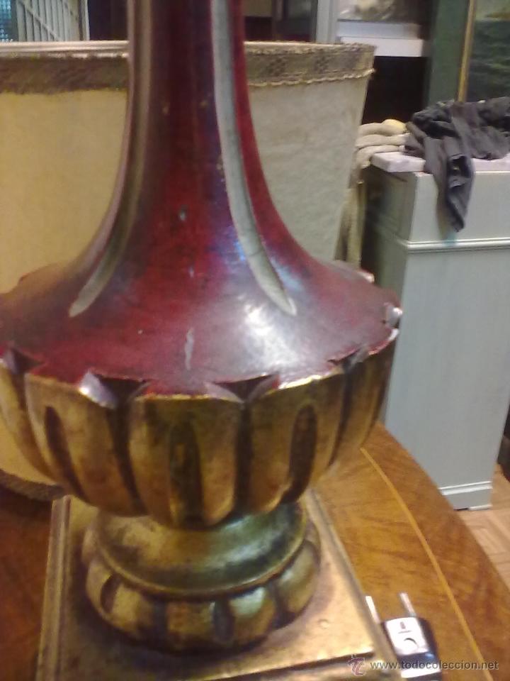 Vintage: LAMPARA SOBREMESA MADERA DORADA Y POLICROMADA - Foto 4