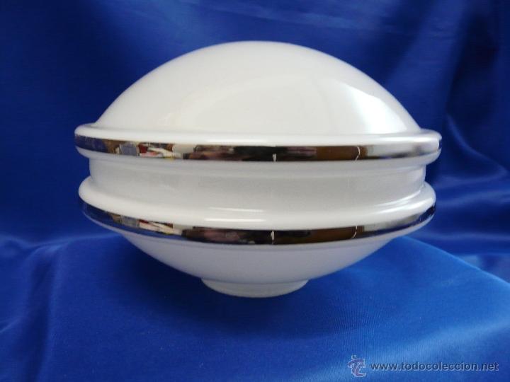 Vintage: TULIPA OPAL TRIPLE CON DOS FRANJAS EN CROMO, SIN GRAIPA - Foto 1
