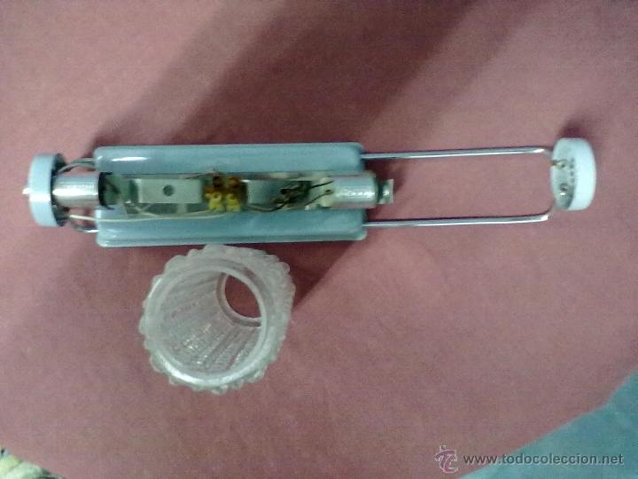 Vintage: APLIQUE METAL CROMADO E HIERRO ESMALTADO EN AZUL - Foto 4