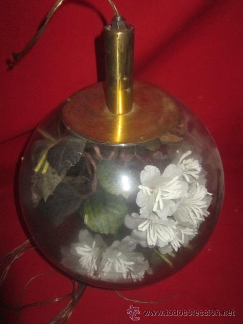 Vintage: L&aacute;mpara de sobremesa realizada en cristal. - Foto 1