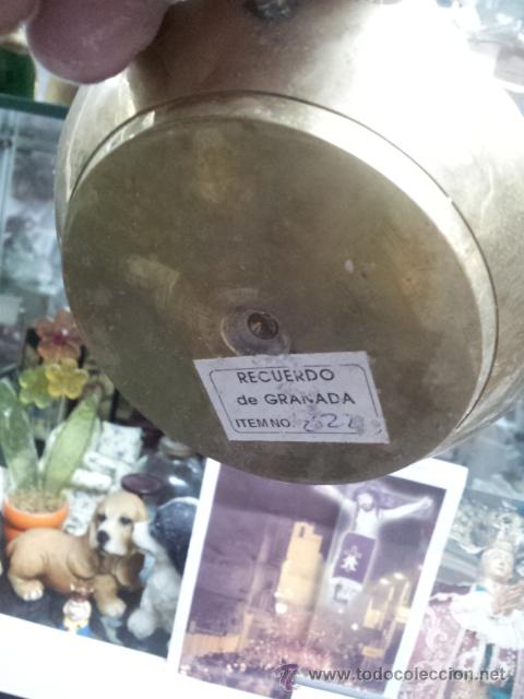 Vintage: PALMATORIA DE BRONCE ESMALTADO RECUERDO GRANADA - Foto 2