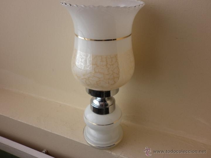 Vintage: L&Aacute;MPARA QUINQU&Eacute; DE CRISTAL DE OPALINA BLANCO - Foto 1