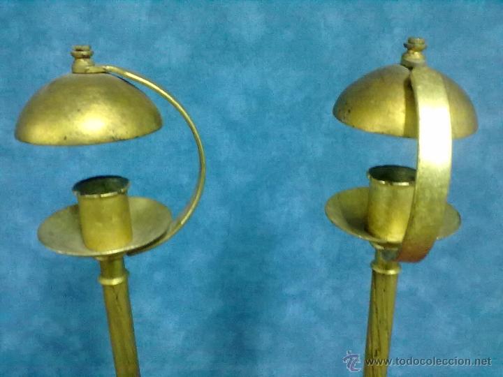 Vintage: PAREJA LAMPARAS DOS COLUMNAS HIERRO DORADO - Foto 2