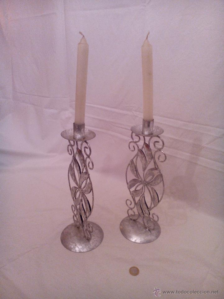 Vintage: Pareja de Candelabros pintados en plata - Foto 1