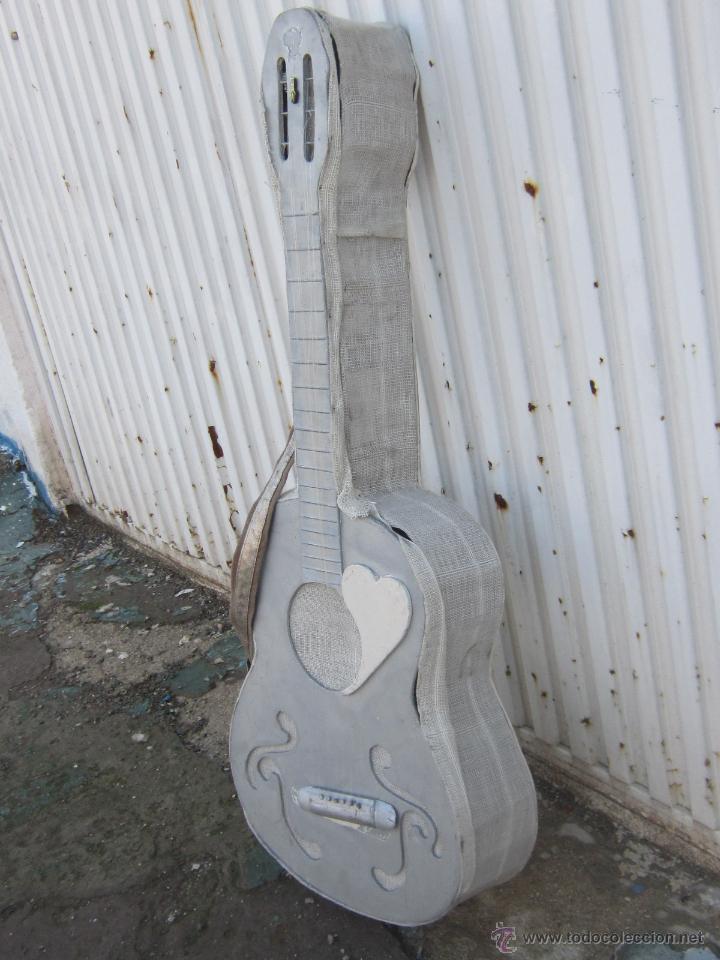 Vintage: LAMPARA VINTAGE EN FORMA DE GUITARRA - Foto 3