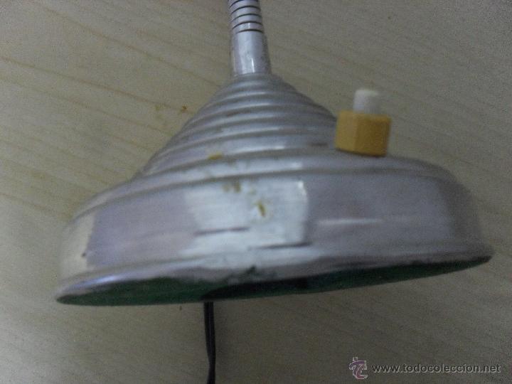 Vintage: FLEXO DE ALUMINIO CON PORTALAMPARAS NEGRO - Foto 5