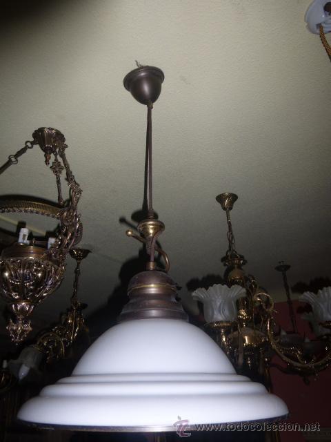 Vintage: ORIGINAL LAMPARA DE COLGAR CON EL PLAFON DE CRISTAL DE OPALINA - Foto 1