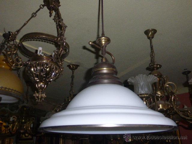 Vintage: ORIGINAL LAMPARA DE COLGAR CON EL PLAFON DE CRISTAL DE OPALINA - Foto 3