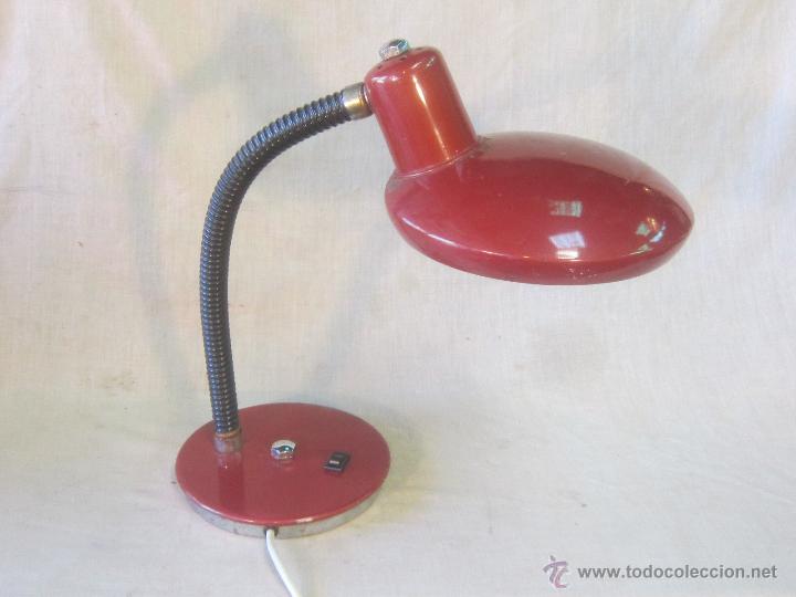 Vintage: lampra de mesa de despacho a&ntilde;os 70 - Foto 1