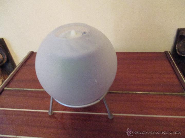 Vintage: CURIOSA L&Aacute;MPARA DE MOVIMIENTO - Foto 2